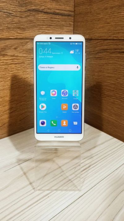 Лот: 19970761. Фото: 1. Смартфон Huawei Y5 Prime 2018... Смартфоны