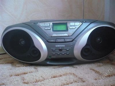 Лот: 477692. Фото: 1. CD-магнитола Samsung. Музыкальные центры, магнитолы
