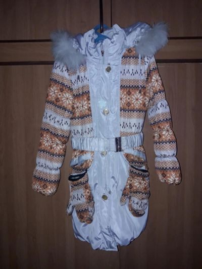 Лот: 10640862. Фото: 1. Пуховик на девочку. Верхняя одежда