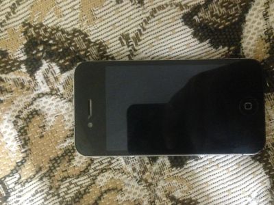 Лот: 5710821. Фото: 1. iphone 4 16 gb. Смартфоны