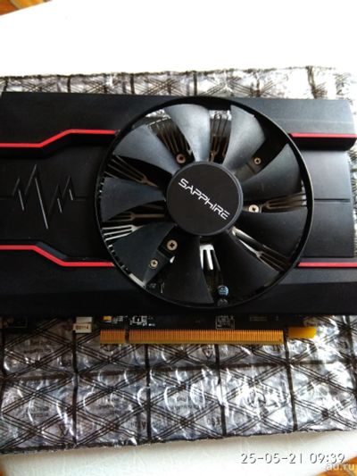 Лот: 17671039. Фото: 1. Sapphire rx550. Видеокарты