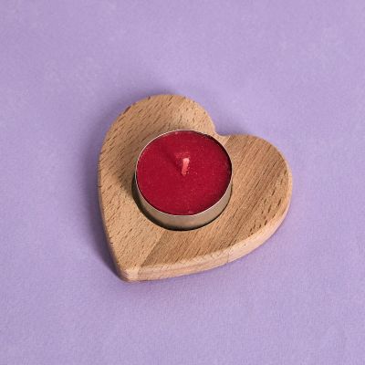 Лот: 22040958. Фото: 1. Подсвечник с красной свечей Heartbeat. Шлепанцы, сланцы