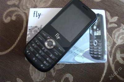 Лот: 1718957. Фото: 1. Fly MC 177 + micro SD 1GB + гарантия... Кнопочные мобильные телефоны