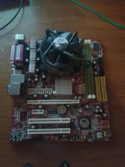 Лот: 5102316. Фото: 1. Материнска плата MSI. 775 соккет... Материнские платы