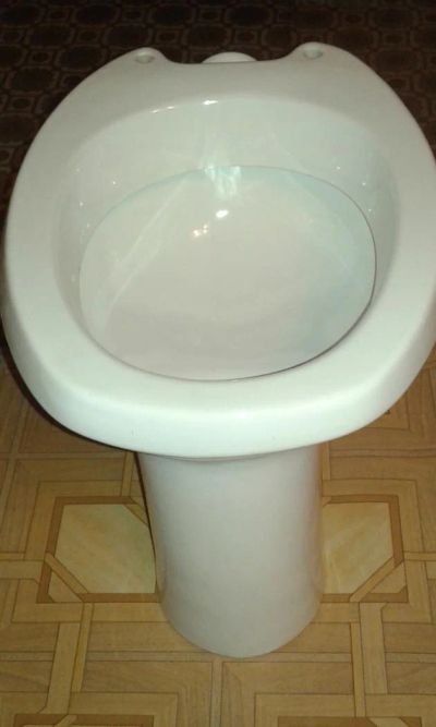 Лот: 5116228. Фото: 1. Унитаз Ирида без бачка. Унитазы, биде