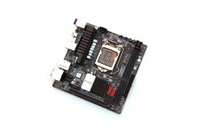 Лот: 5003585. Фото: 1. EVGA Z77 Stinger 111-IB-E692-KR. Материнские платы