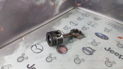 Лот: 23586522. Фото: 1. Поршень с шатуном Toyota Avensis... Двигатель и элементы двигателя