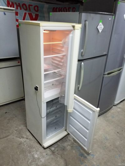 Лот: 13012001. Фото: 1. Холодильник самсунг Узкий 45см... Холодильники, морозильные камеры