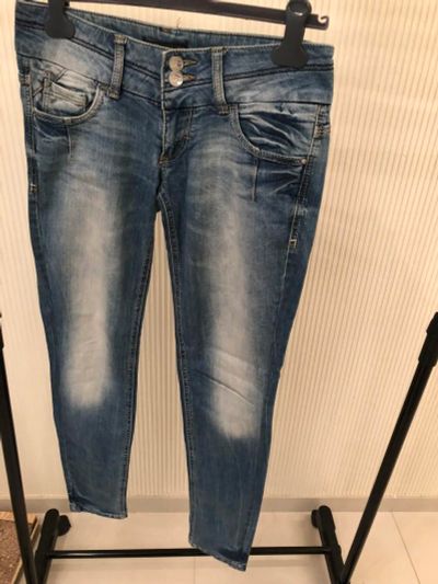 Лот: 10711138. Фото: 1. Джинсы pull & bear. Джинсы