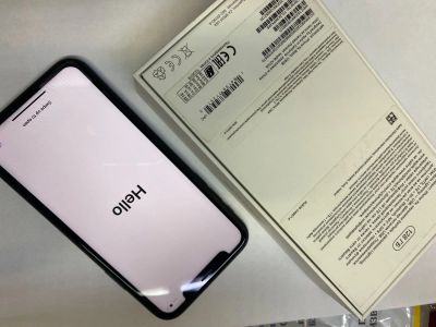 Лот: 16650464. Фото: 1. iPhone XR 128. Смартфоны