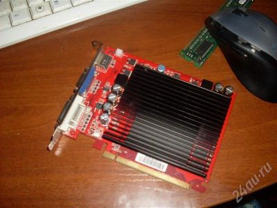 Лот: 681739. Фото: 1. nVIDIA GeForce 9400 GT 1Gb. Видеокарты