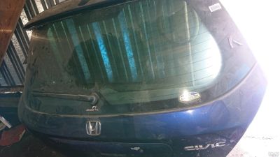 Лот: 13266254. Фото: 1. Задняя дверь Honda Civic Eu1. Кузов
