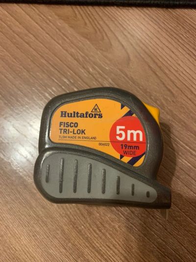 Лот: 17048850. Фото: 1. Рулетка Hultafors Fisco UM5M... Ручной инструмент