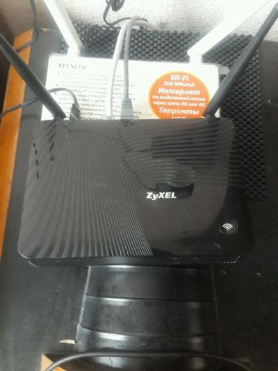 Лот: 9260563. Фото: 1. Роутер,маршрутизатор WiFi 300... Маршрутизаторы (роутеры)