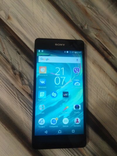 Лот: 13250409. Фото: 1. Телефон Sony e5. Чехлы, бамперы