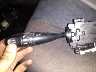 Лот: 10365834. Фото: 1. подрулевой переключатель Chery... Салон