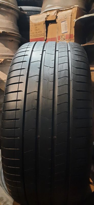 Лот: 18034433. Фото: 1. 275/40R20 106W Pirelli P Zero... Шины