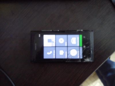 Лот: 4460618. Фото: 1. Nokia Lumia 800. Смартфоны