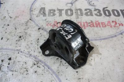 Лот: 21718555. Фото: 1. подушка двигателя Honda Civic... Двигатель и элементы двигателя
