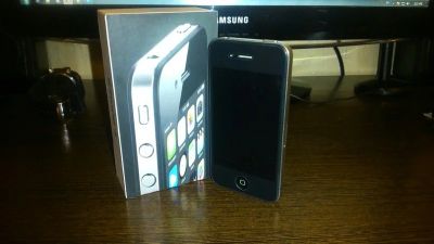 Лот: 5367742. Фото: 1. Iphone 4 8Gb. Смартфоны