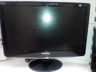 Лот: 10646928. Фото: 1. монитор samsung 2011 года. ЖК-мониторы