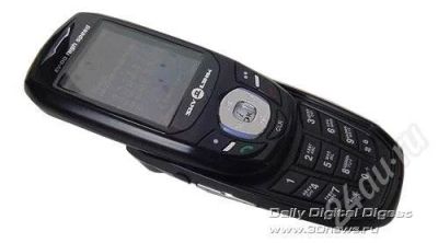 Лот: 617777. Фото: 1. CDMA телефон Hi-End класса "Ubiquam... Кнопочные мобильные телефоны