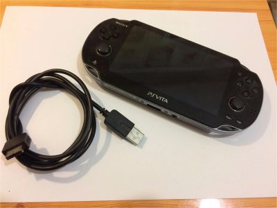 Лот: 8865146. Фото: 1. Sony PS Vita. Игровые приставки, консоли