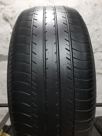 Лот: 19074072. Фото: 1. 215/55R17 94V Yokohama BluEarth... Шины