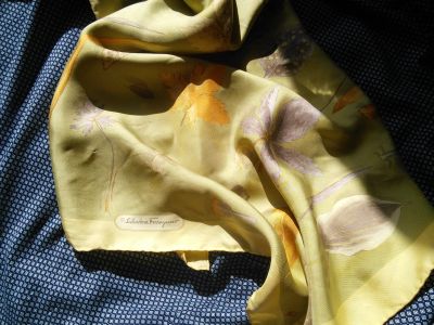 Лот: 19999237. Фото: 1. Платок шелк Salvatore Ferragamo... Шарфы, платки