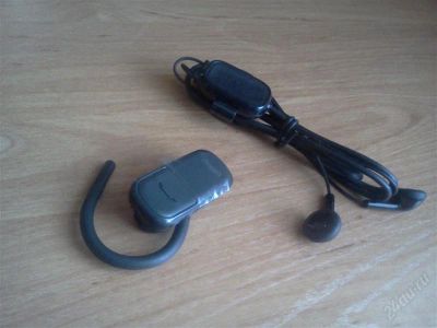 Лот: 1124483. Фото: 1. гарнитура nokia 6700 bluetooth... Красноярск