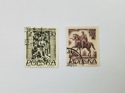 Лот: 23964308. Фото: 1. Памятники Варшавы. Памятник героям... Марки