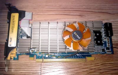 Лот: 4708795. Фото: 1. Видеокарта nVidia GeForce 9600GT... Видеокарты
