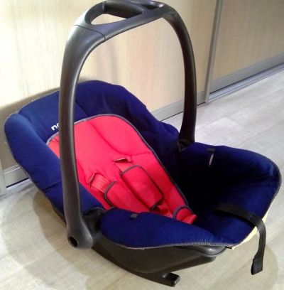 Лот: 2258175. Фото: 1. Автолюлька Nania Baby ride, 0+. Детские автокресла
