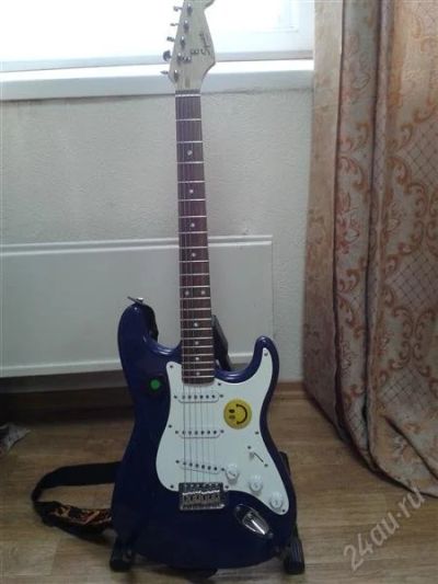 Лот: 2766614. Фото: 1. Fender Squier Bullet Stratocaster... Гитары
