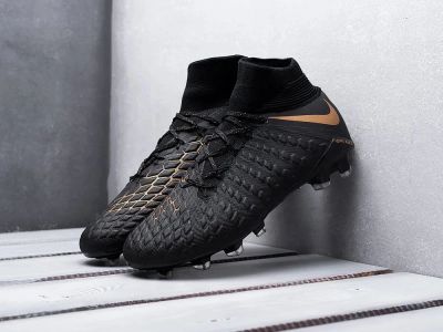 Лот: 16010234. Фото: 1. Футбольная обувь NIke Hypervenom... Кеды, кроссовки, слипоны