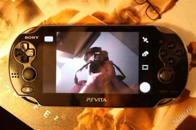 Лот: 2690594. Фото: 1. ps vita хороший комплект. Обмен... Игровые приставки, консоли