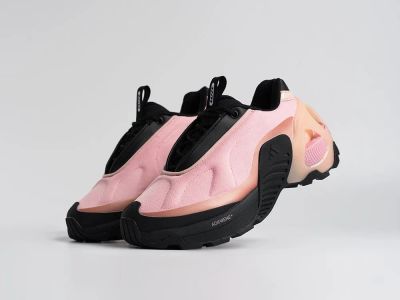 Лот: 25580256. Фото: 1. Кроссовки Adidas Edge Runner. Кеды, кроссовки, слипоны