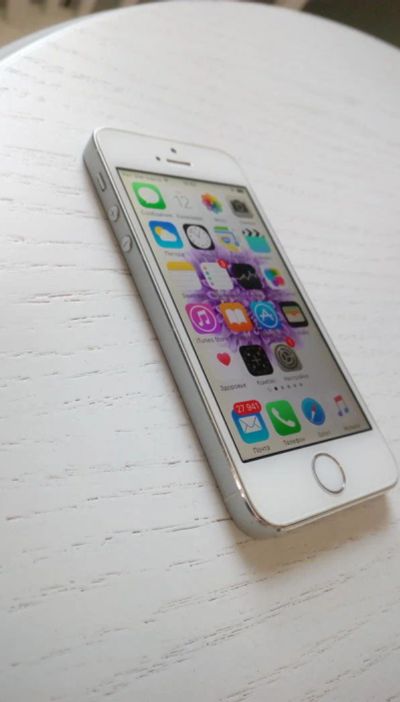 Лот: 11027383. Фото: 1. Продам iphone 5S 16 gb. Смартфоны