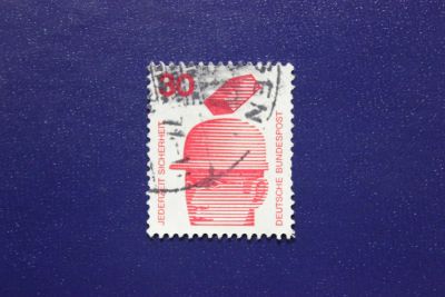 Лот: 8539895. Фото: 1. Почтовая марка №6173 в коллекцию. Марки