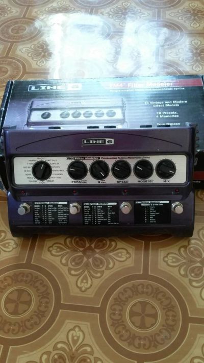 Лот: 12647467. Фото: 1. Line 6 FM4 Filter Modeler гитарная... Гитарные эффекты и комбоусилители
