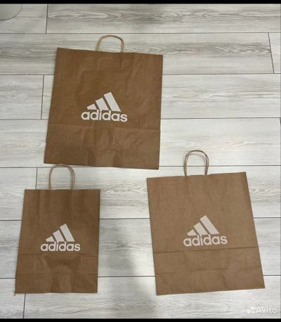 Лот: 23232391. Фото: 1. Пакеты фирменные Reebok&Adidas. Другое (одежда, обувь, галантерея)