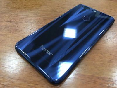 Лот: 11119981. Фото: 1. Huawei Honor 8 64Gb Синий. Смартфоны
