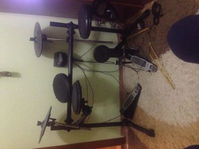 Лот: 4702650. Фото: 1. Барабанная установка Alesis DM6. Ударные
