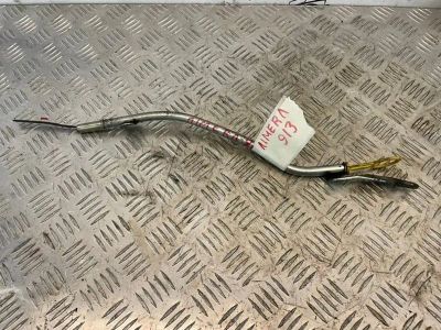 Лот: 24809643. Фото: 1. щуп масляный Nissan Almera G15. Двигатель и элементы двигателя