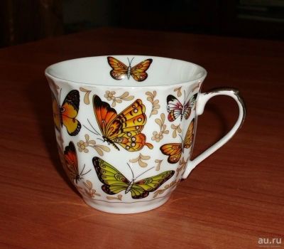 Лот: 15878841. Фото: 1. Чашка для чая кофе с бабочками... Кружки, стаканы, бокалы