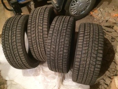 Лот: 8495896. Фото: 1. dunlop sp winter ice 01 R16 205... Шины