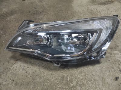 Лот: 17460523. Фото: 1. Фара передняя opel asrta j. Оптика и освещение