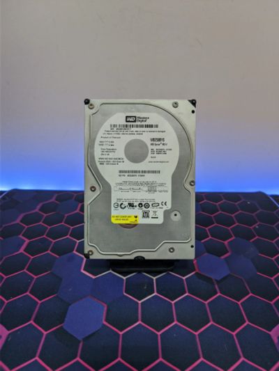 Лот: 25268035. Фото: 1. Жесткий диск 250 ГБ/3.5"/7200... Жёсткие диски (HDD)
