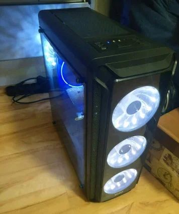 Лот: 12997076. Фото: 1. Ryzen 1600 игровой комп тянет... Компьютеры в сборе