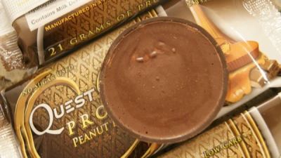 Лот: 3314299. Фото: 1. Протеиновые пироженки QuestBar... Спортивное питание, витамины